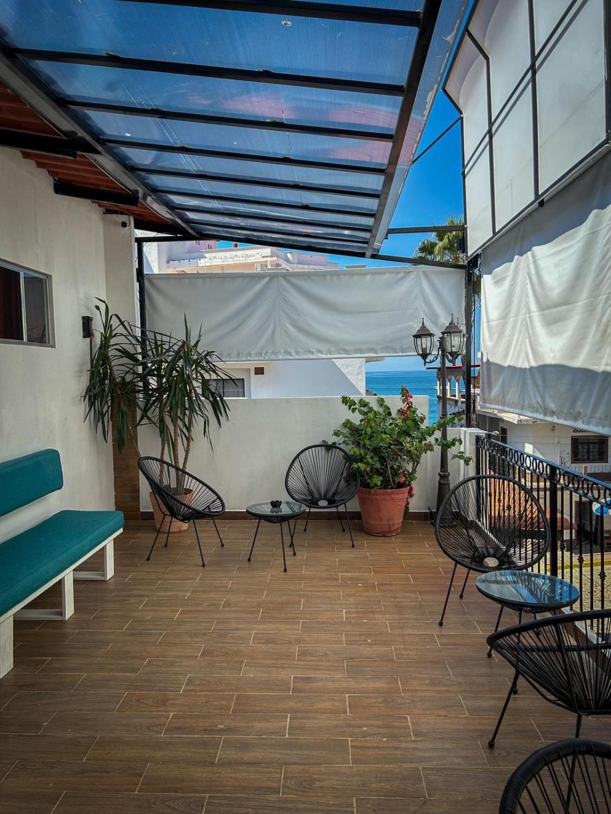 Spartacus Hostel Boutique For Men Puerto Vallarta Bagian luar foto