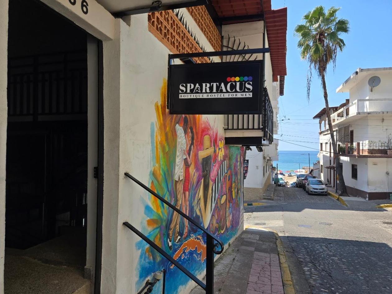 Spartacus Hostel Boutique For Men Puerto Vallarta Bagian luar foto